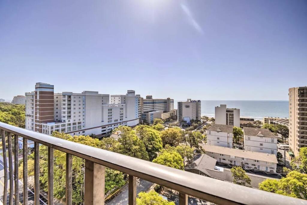 Ferienwohnung Coastal Escape Penthouse With Ocean Views Myrtle Beach Exterior foto